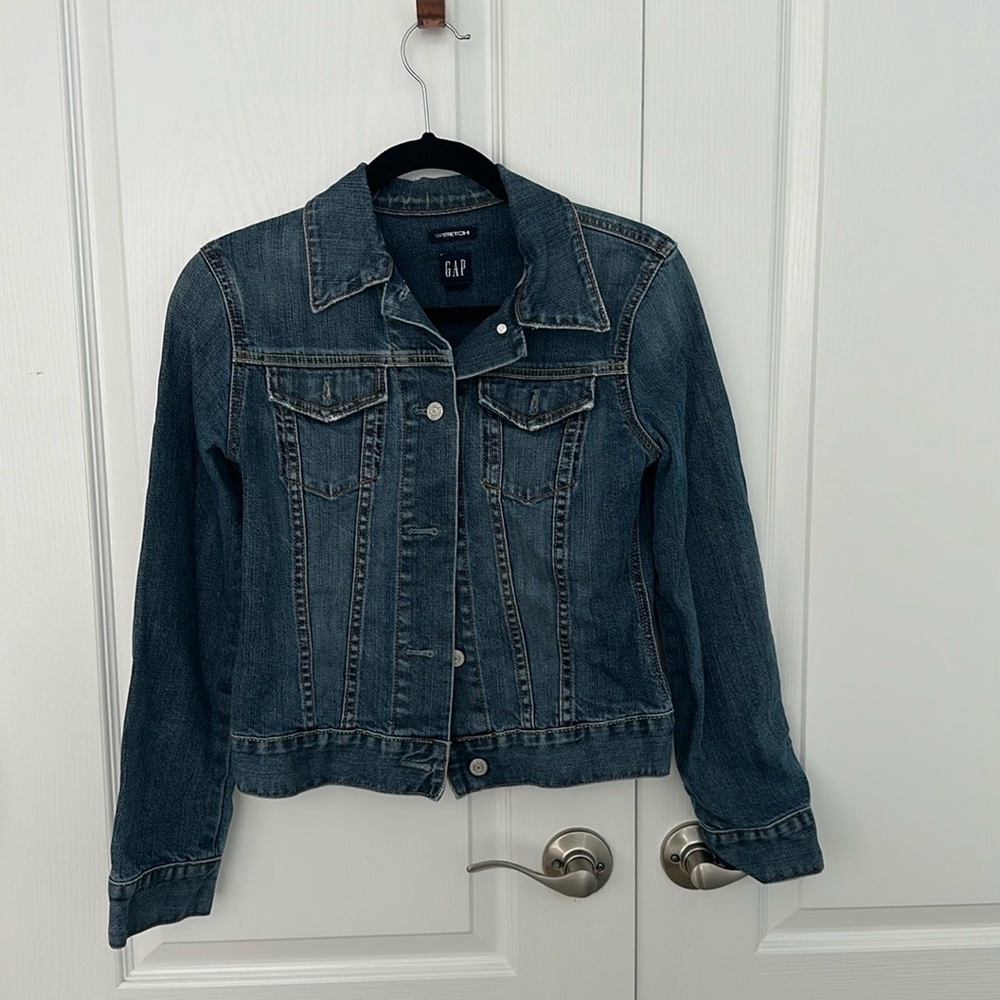 Gap XS Ladies Denim Jacket